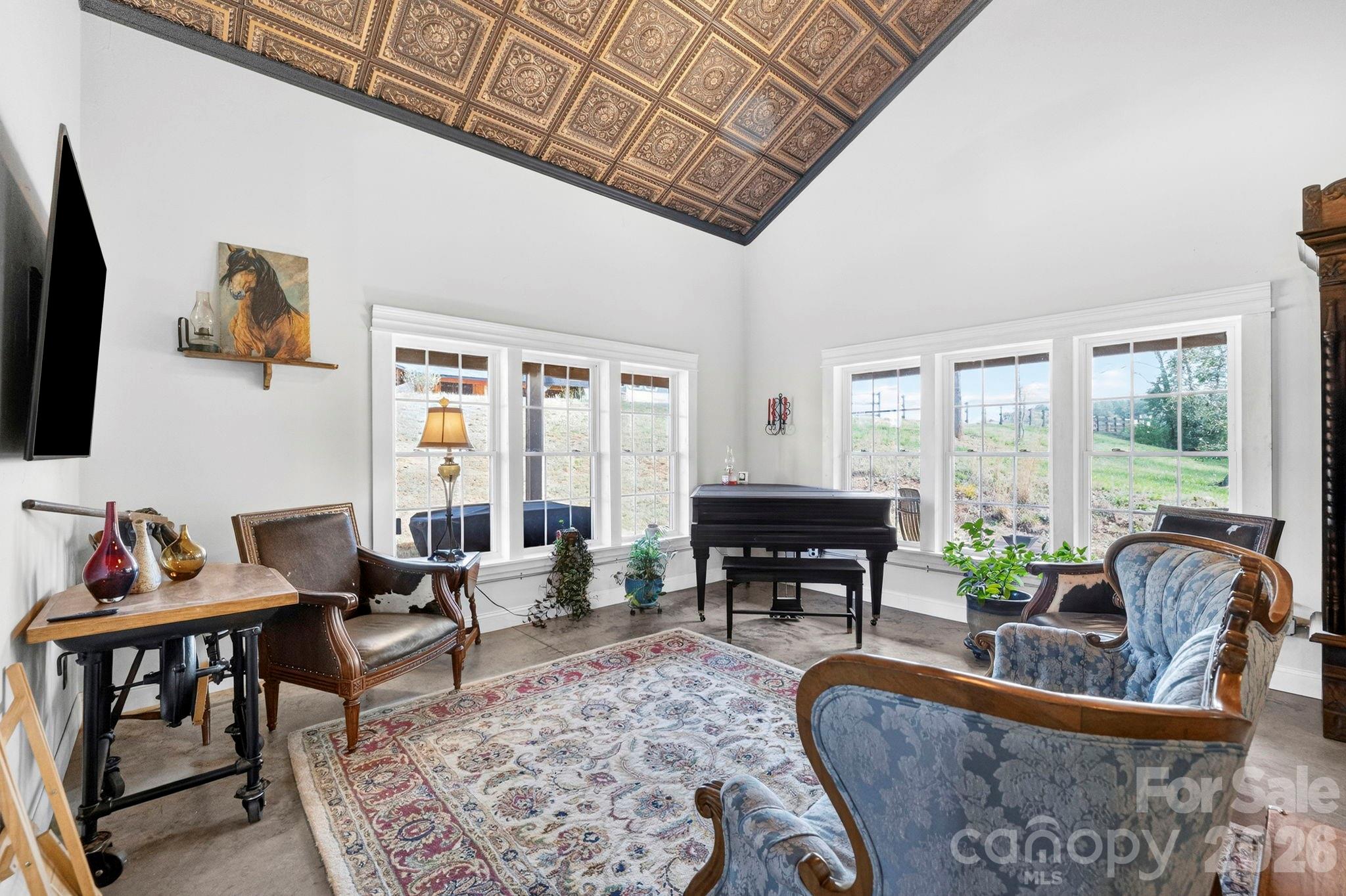 Living Room - 3326 Crowder Ridge Road, Shelby