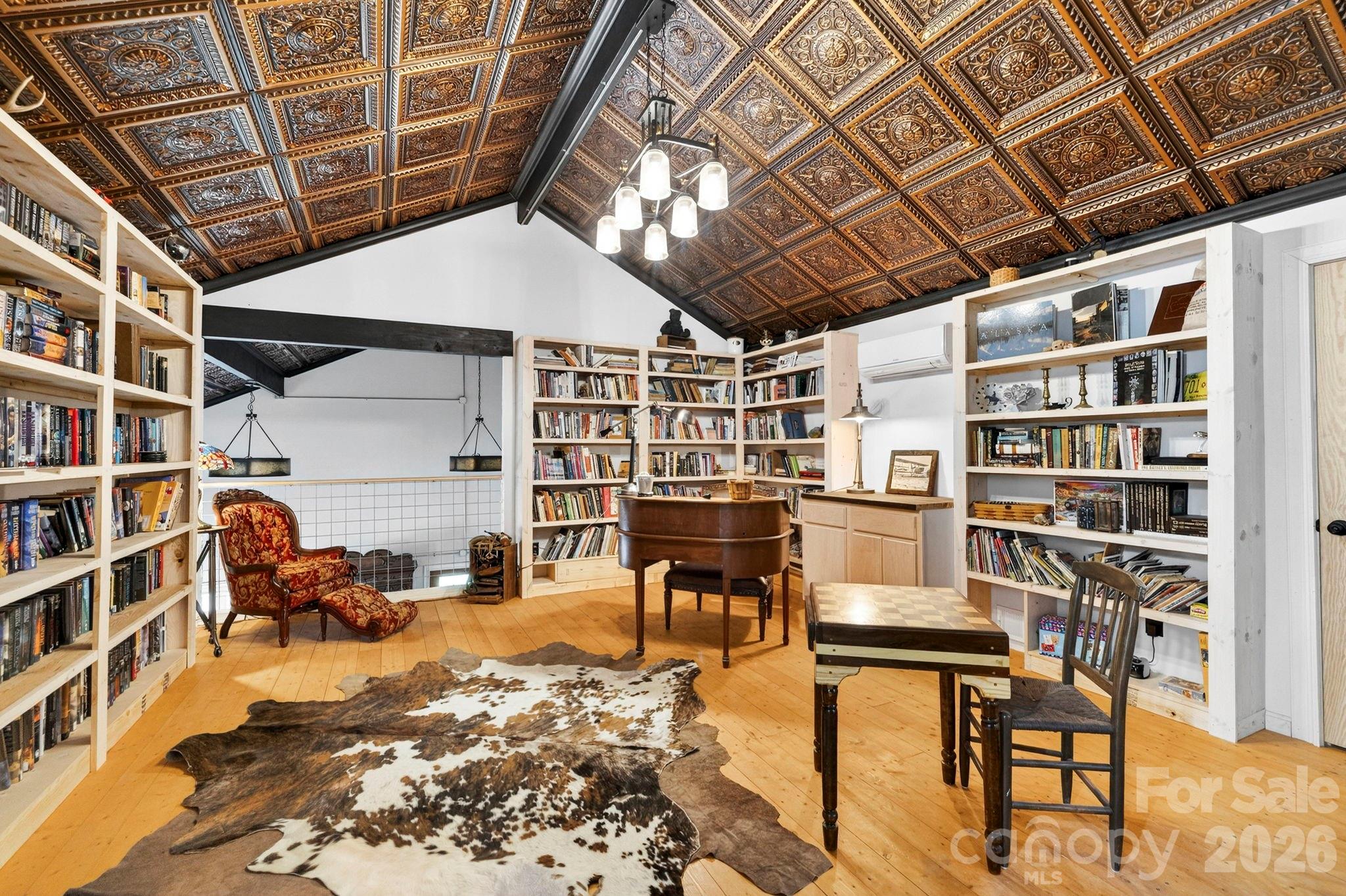 Living Room/Study - 3326 Crowder Ridge Road, Shelby