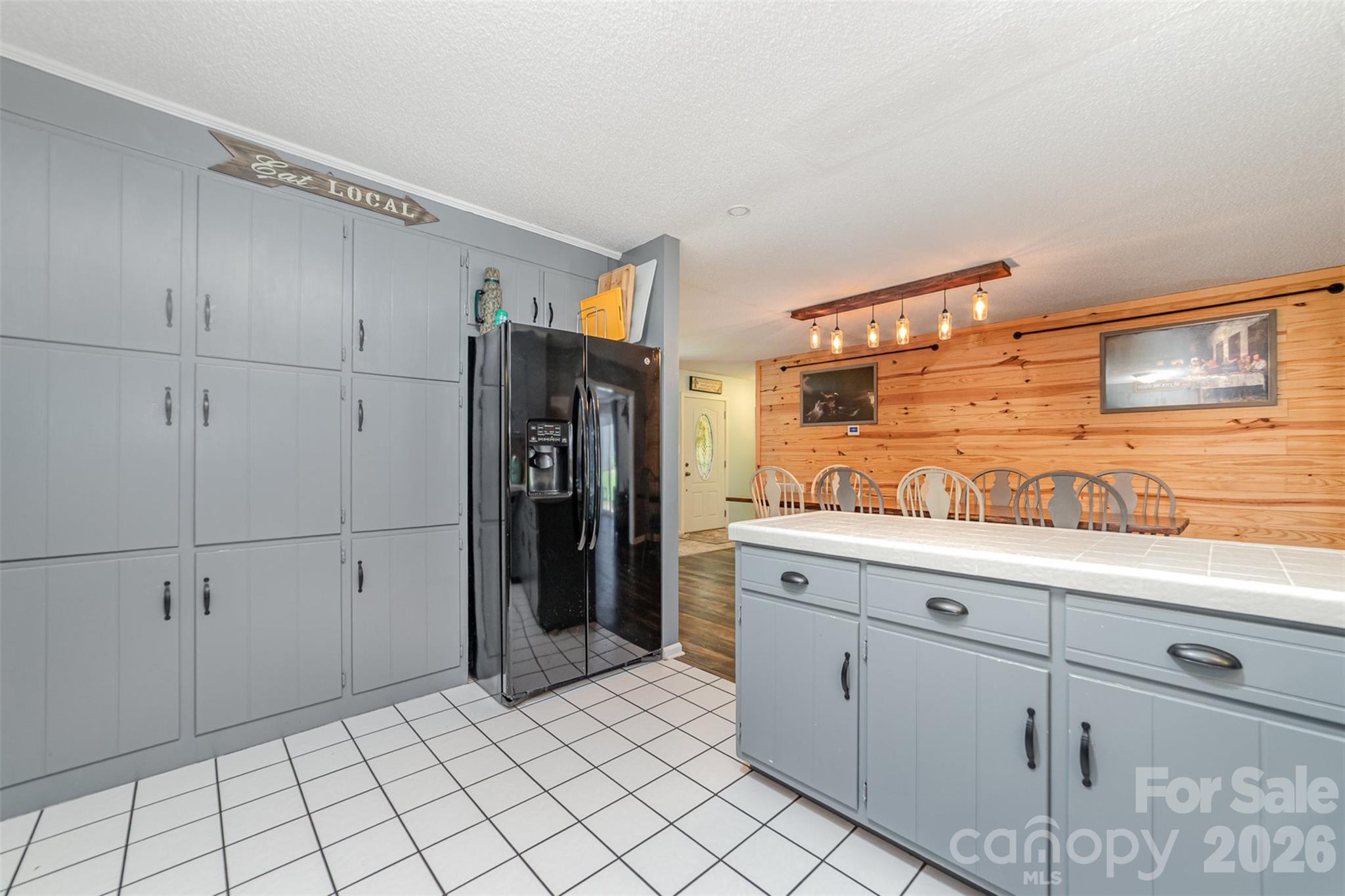 Single Family Residence at 7430 Forney Hill Road, Denver, photo 12 of 27