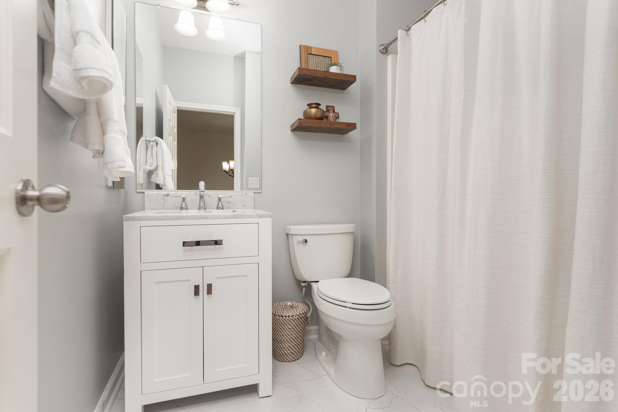 Updated hall bath - 438 Magnolia Street, Davidson
