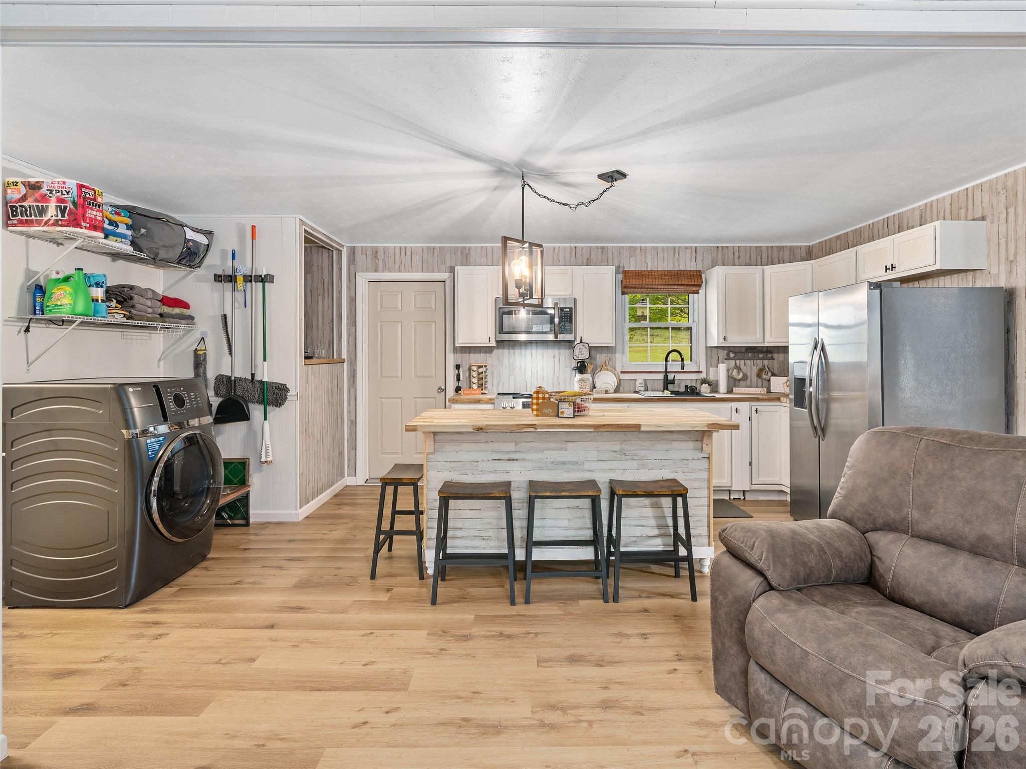 Contemporary farmhouse kitchen - 1030 Hughes Gap Road, Bakersville