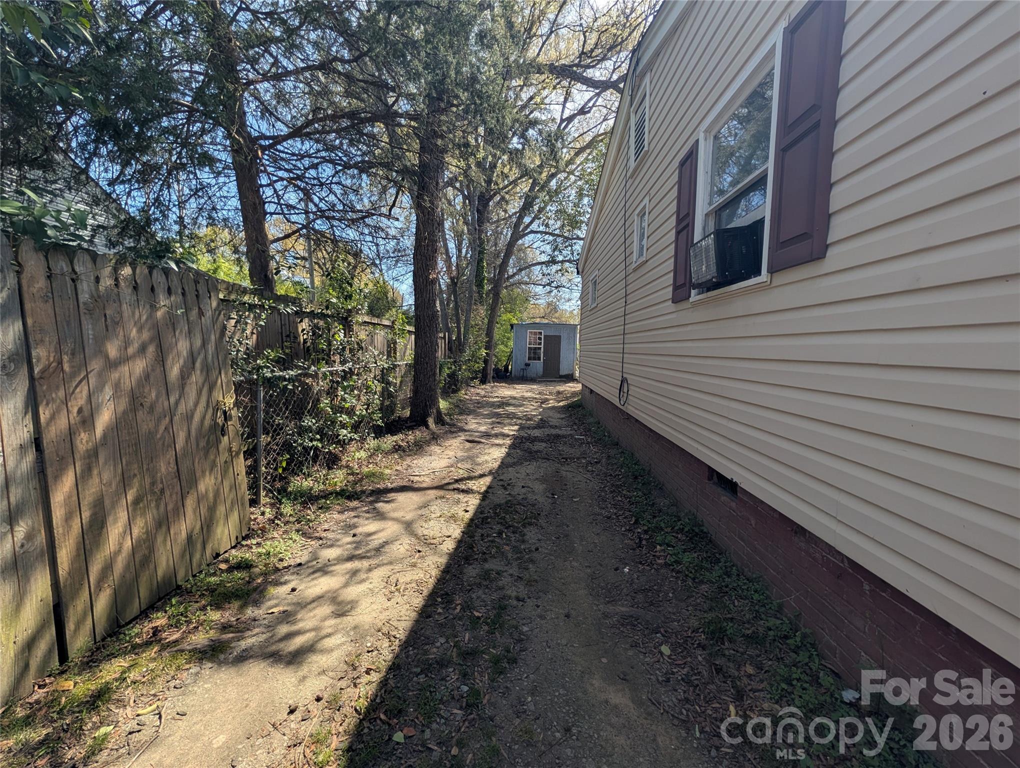 Single Family Residence at 731 Finley Road, Rock Hill, photo 11 of 13