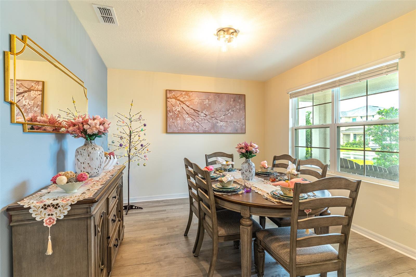 Single Family Residence at 1328 DAISY FIELD DR, WINTER HAVEN, photo 2 of 37