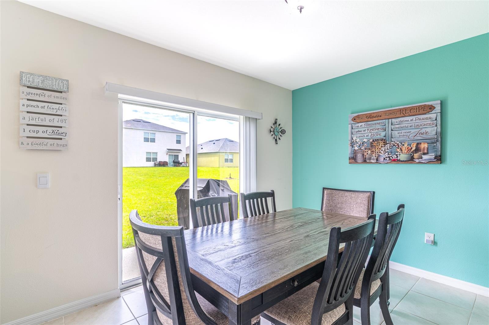Single Family Residence at 1328 DAISY FIELD DR, WINTER HAVEN, photo 9 of 37