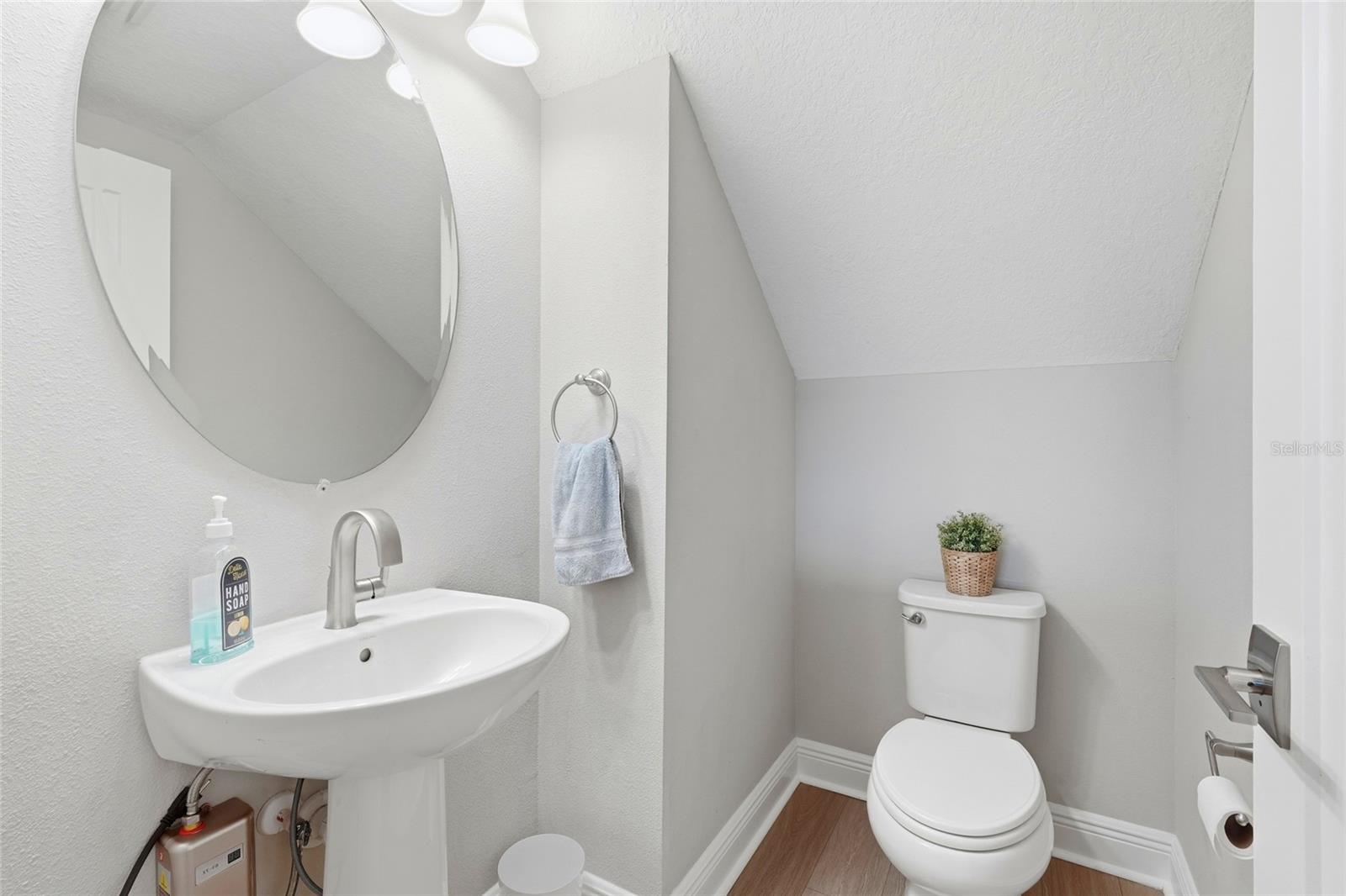 1st Floor Half Bath - 8207 RUSHTON PL, PARRISH