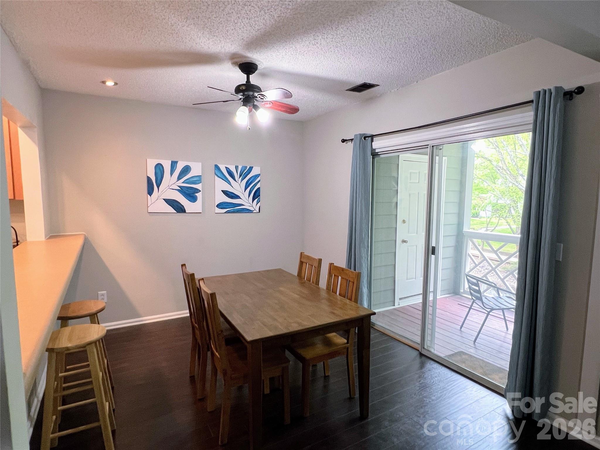 Condominium at 19905 Henderson Road, Cornelius, photo 10 of 30
