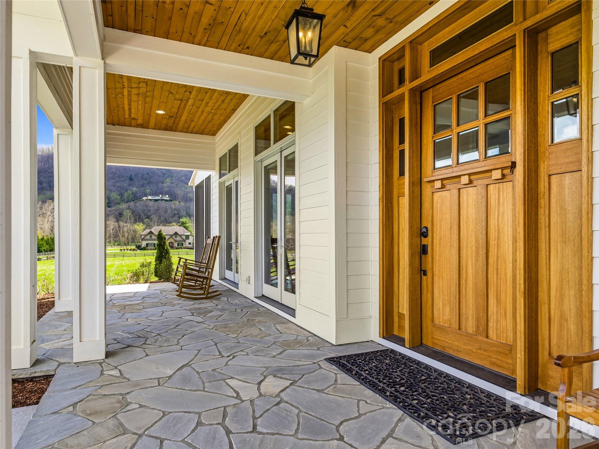Single Family Residence at 5 Sweetgrass Lane, Fletcher, photo 4 of 38