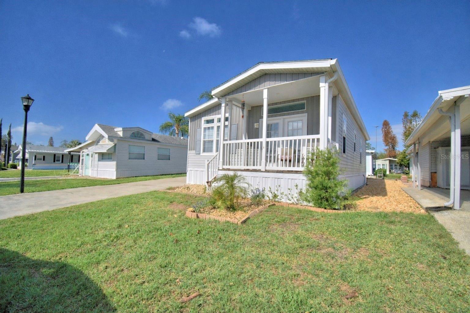 Manufactured Home at 4925 CYPRESS GARDENS RD #100, WINTER HAVEN, photo 2 of 56
