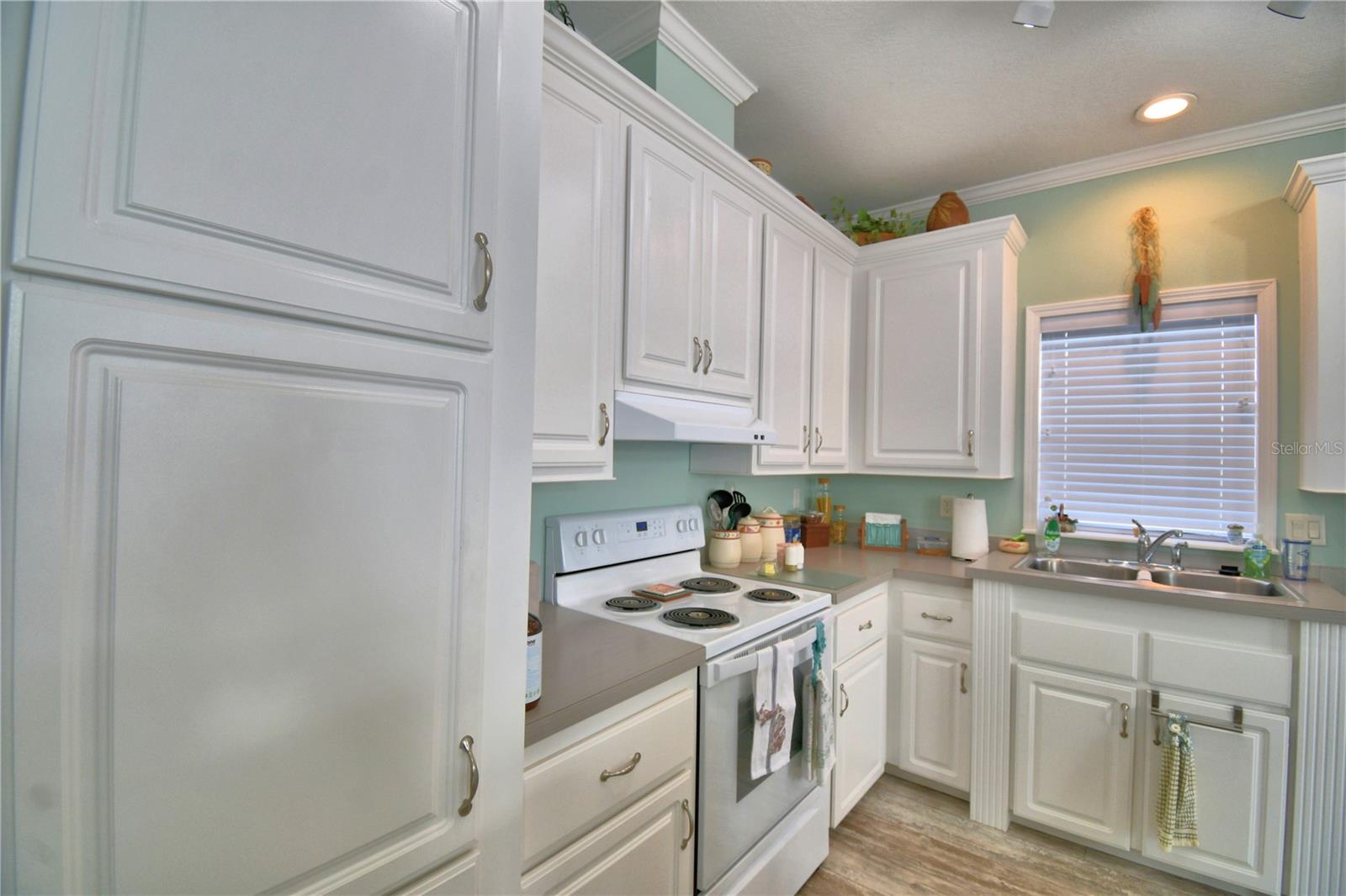 Manufactured Home at 4925 CYPRESS GARDENS RD #100, WINTER HAVEN, photo 32 of 56