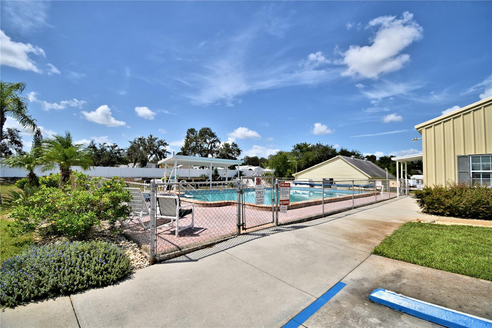 Manufactured Home at 4925 CYPRESS GARDENS RD #100, WINTER HAVEN, photo 49 of 56