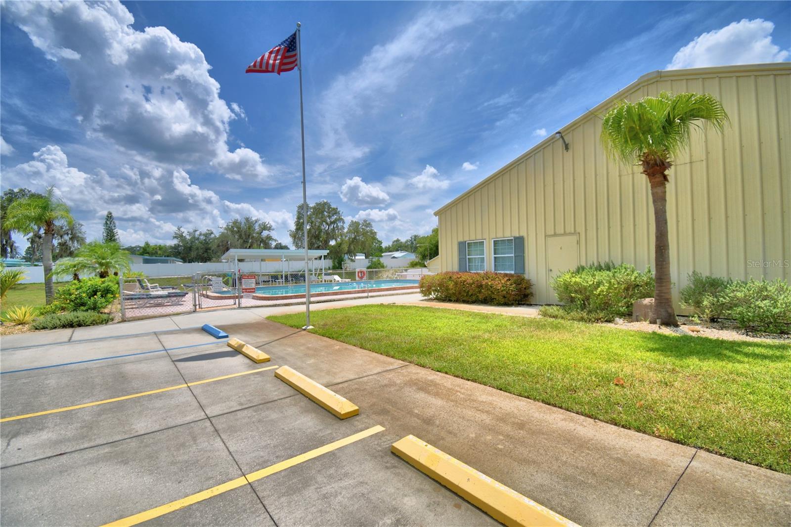 Manufactured Home at 4925 CYPRESS GARDENS RD #100, WINTER HAVEN, photo 51 of 56