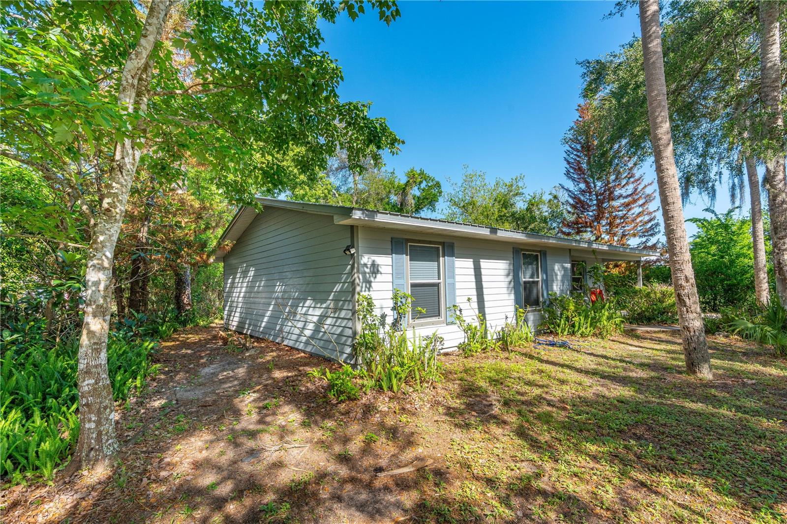Single Family Residence at 240 NEWCOMB ST, NEW SMYRNA BEACH, photo 2 of 32