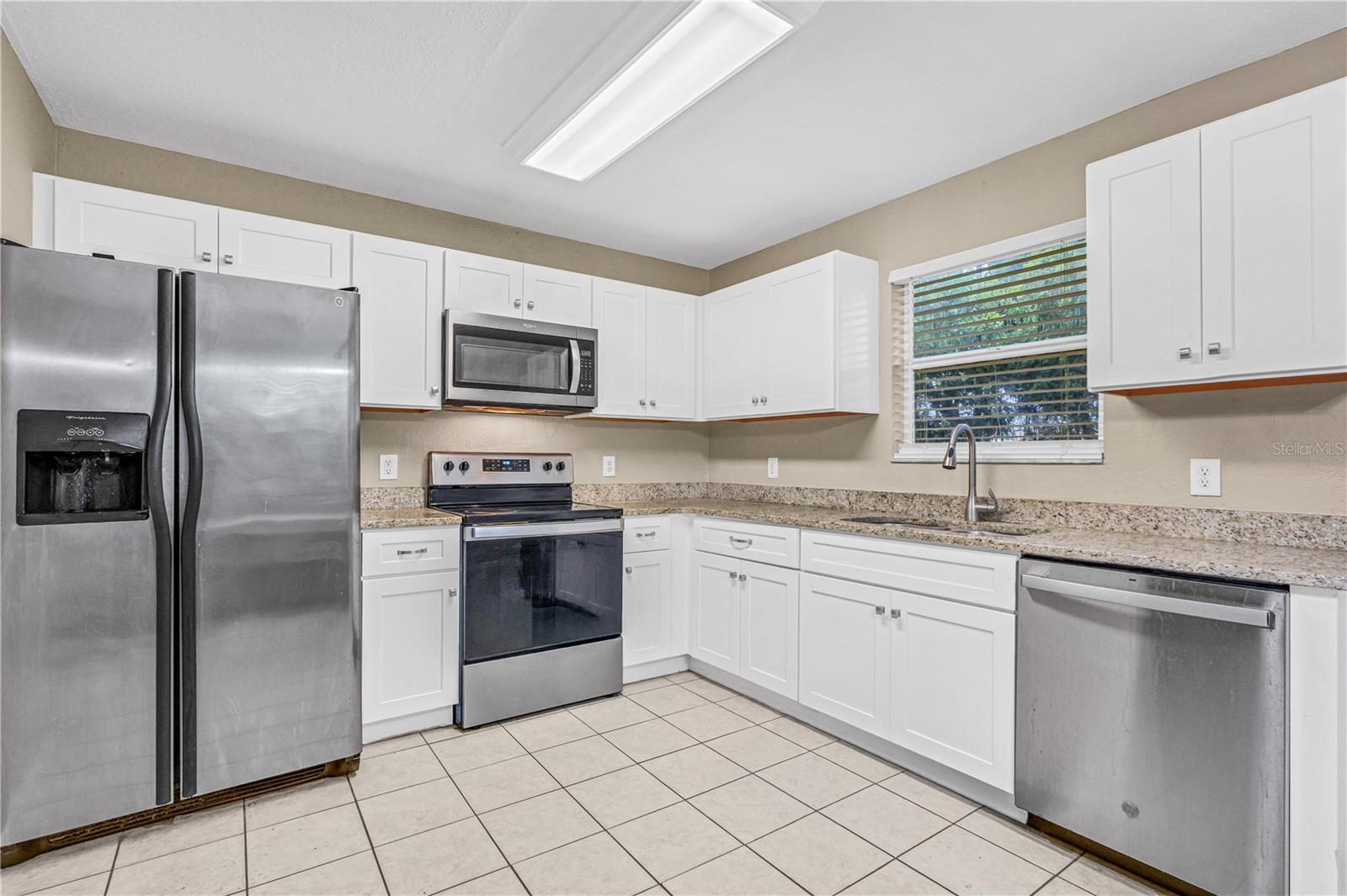 Single Family Residence at 240 NEWCOMB ST, NEW SMYRNA BEACH, photo 10 of 32