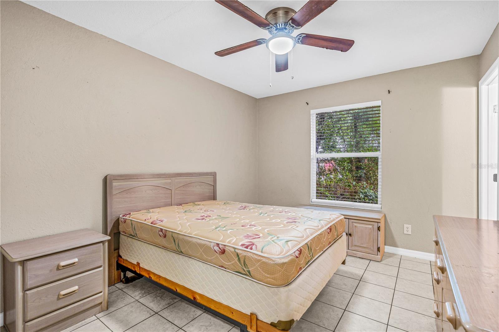 Single Family Residence at 240 NEWCOMB ST, NEW SMYRNA BEACH, photo 13 of 32