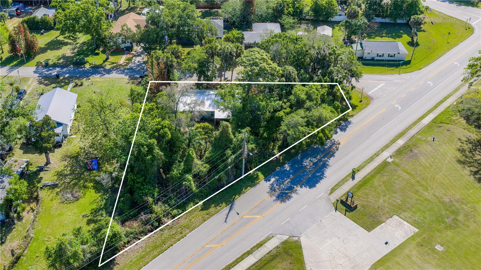 Single Family Residence at 240 NEWCOMB ST, NEW SMYRNA BEACH, photo 31 of 32