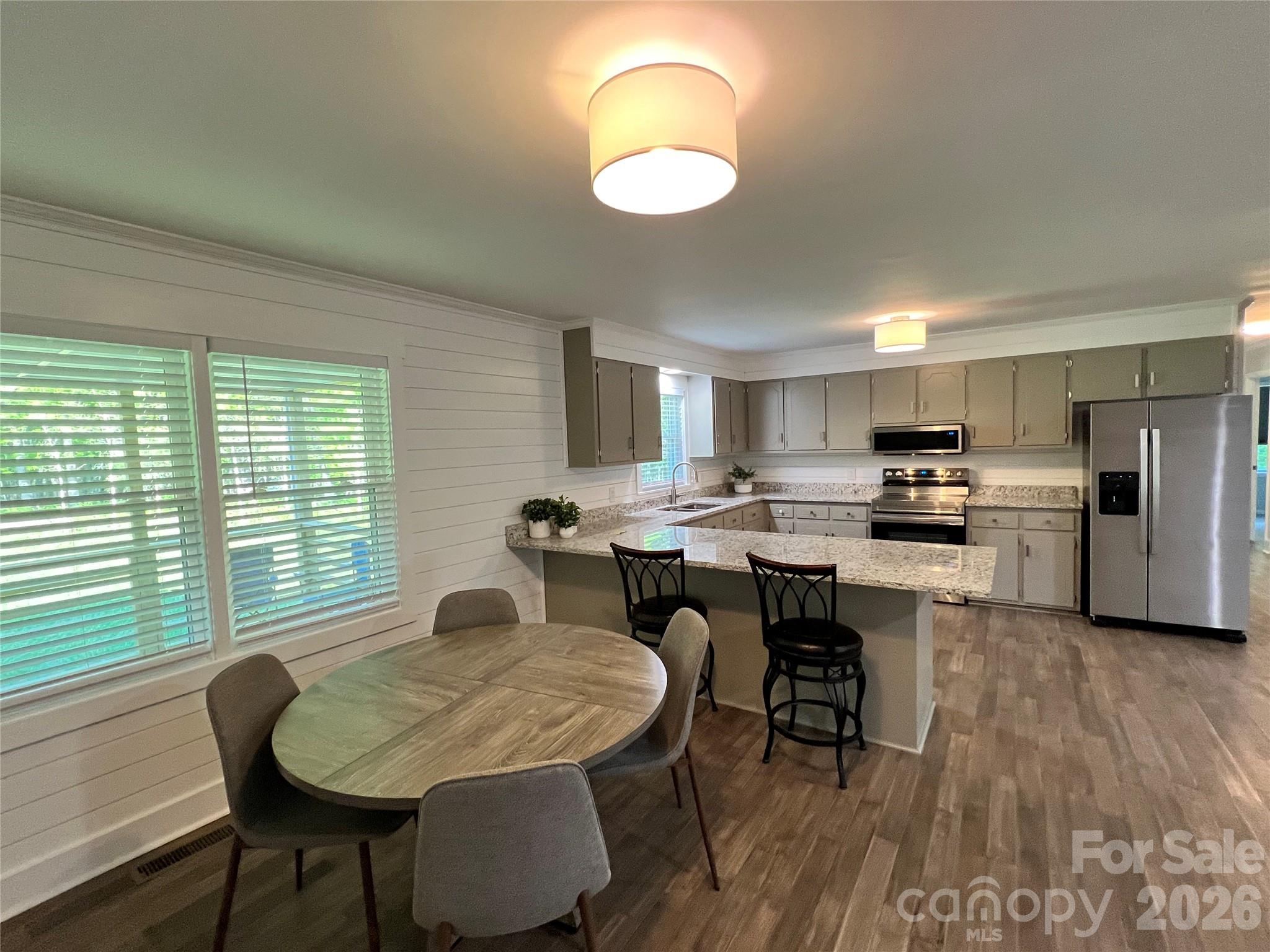 Dining Area - 12227 NC 138 Highway, Norwood