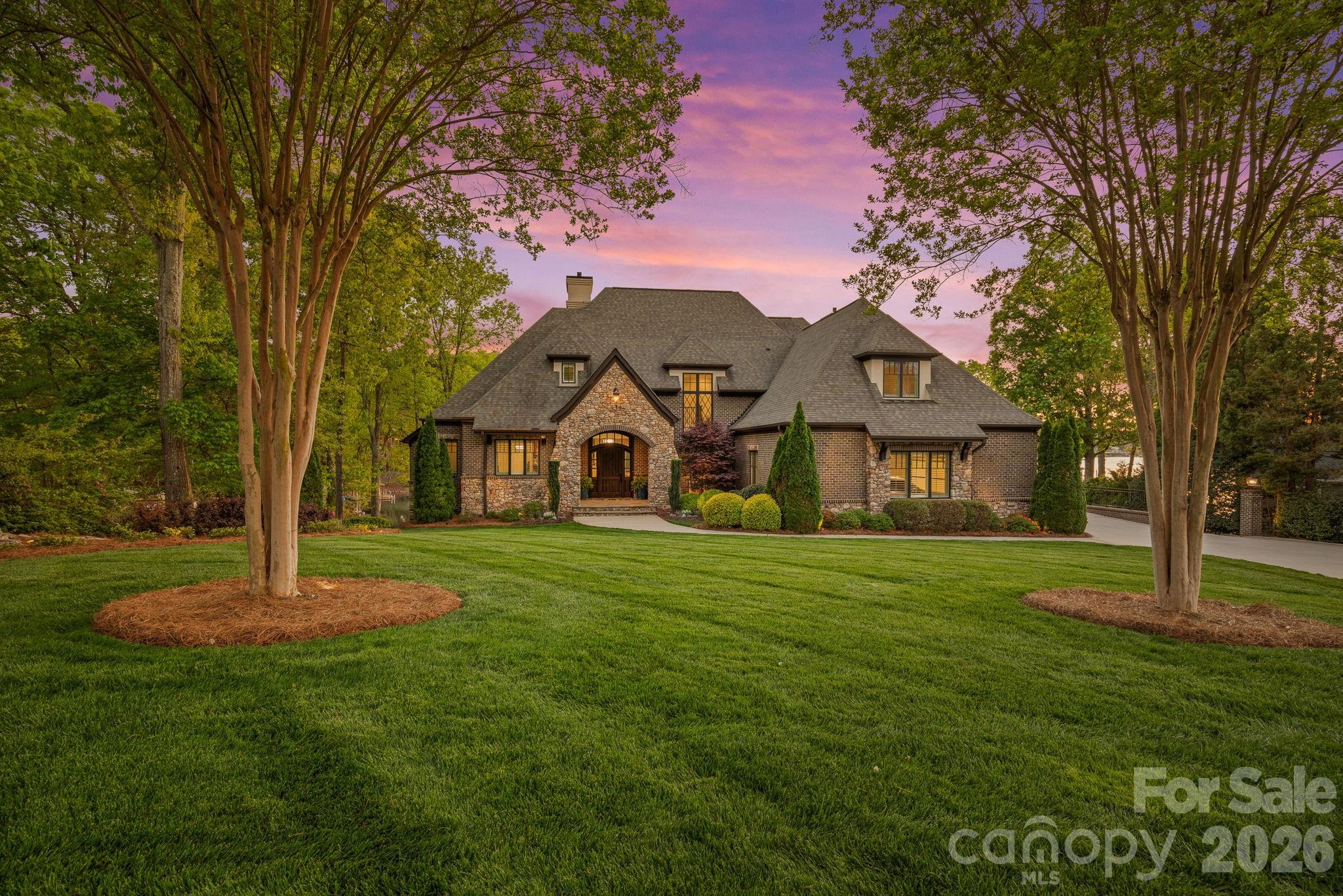 Single Family Residence at 448 Stonemarker Road, Mooresville, photo 2 of 38