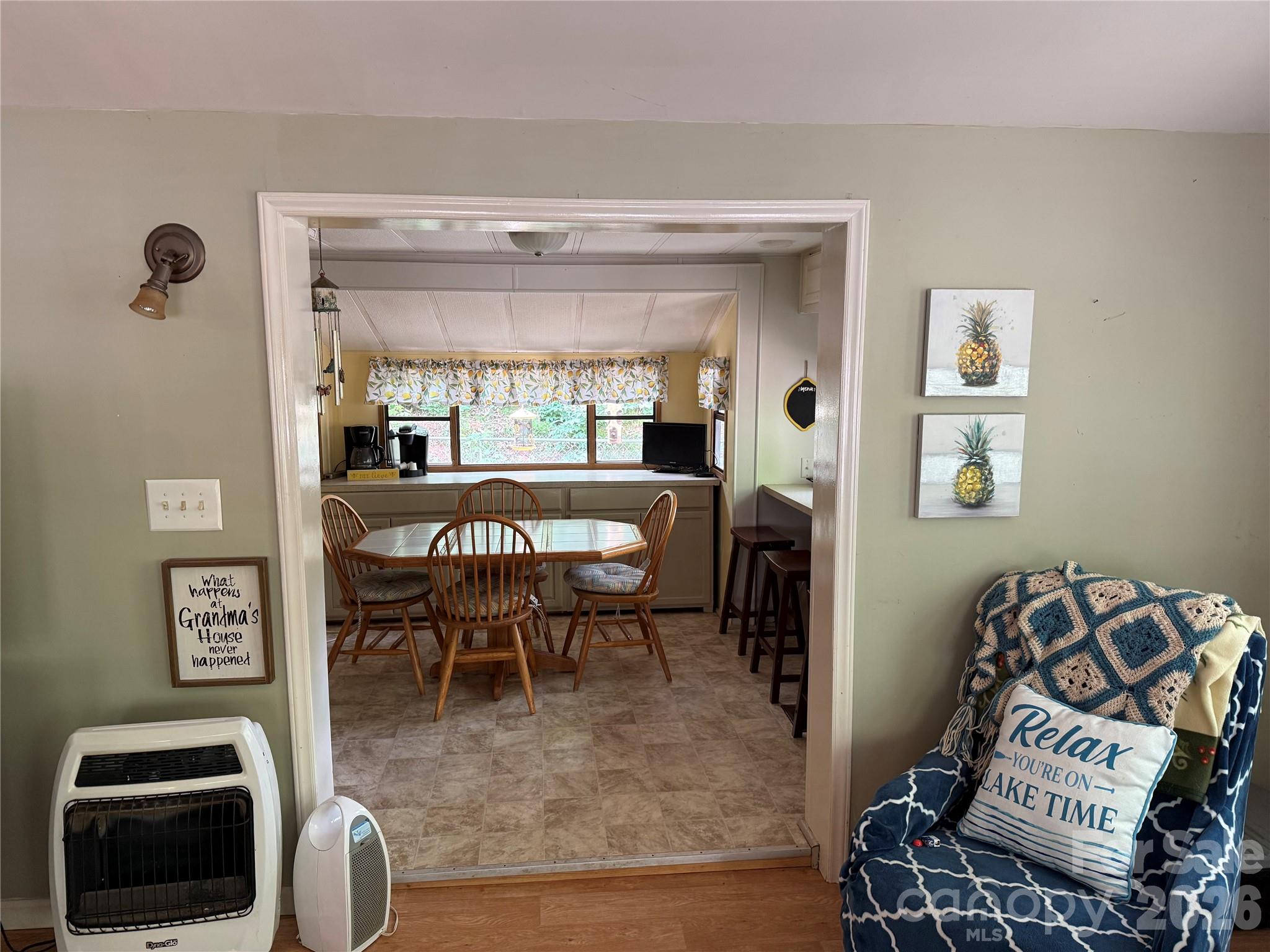 Single Family Residence at 113/115 Indian Harbor Circle, Mount Gilead, photo 12 of 37