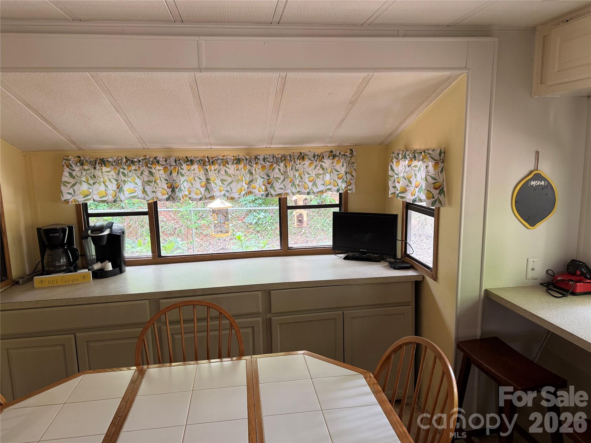 Single Family Residence at 113/115 Indian Harbor Circle, Mount Gilead, photo 17 of 37