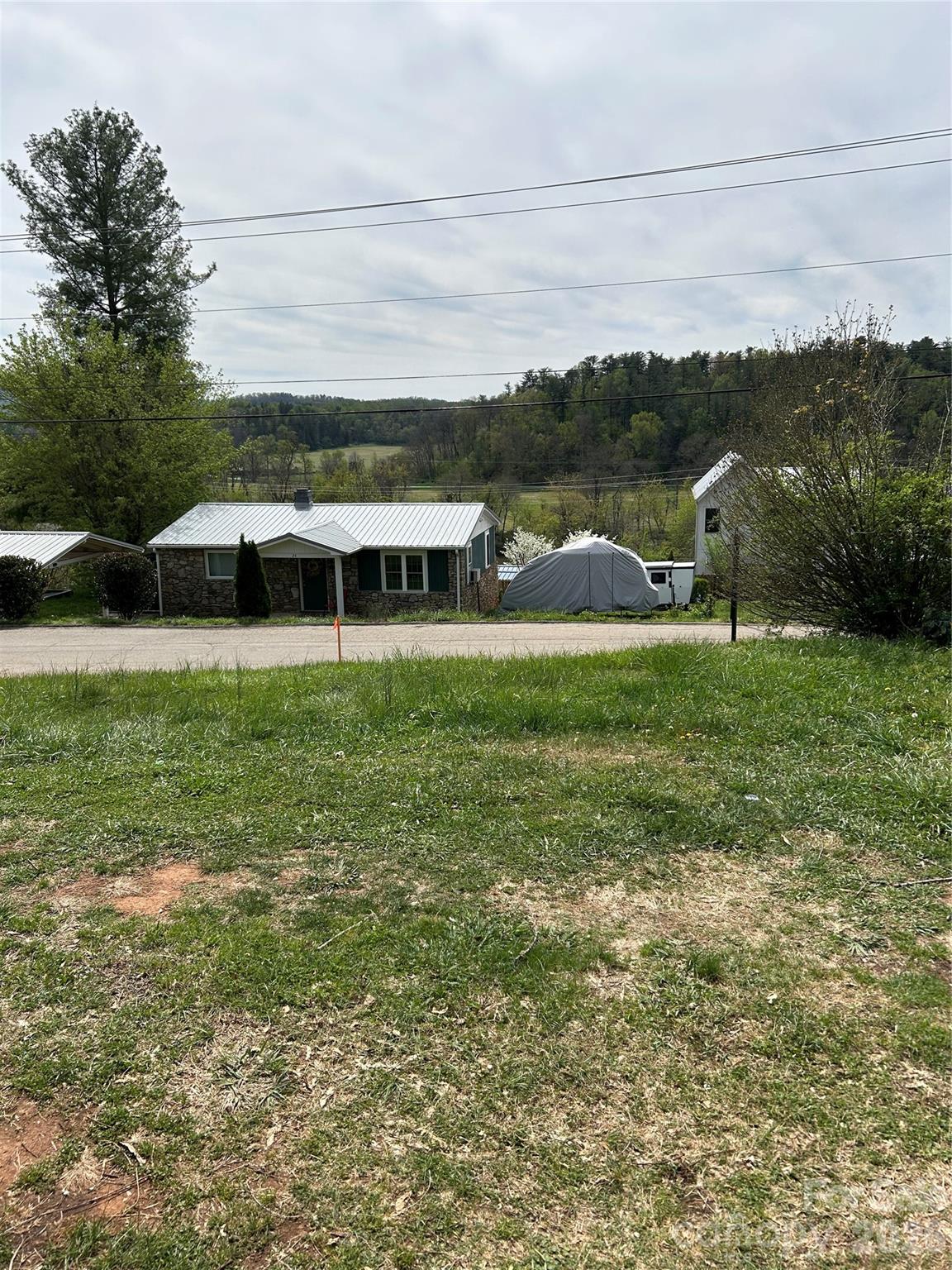 Lot at 99999 Lamb Avenue, Asheville, photo 2 of 8