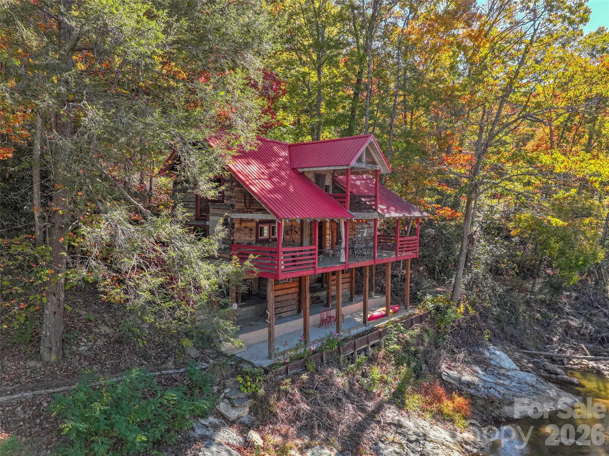 On the South Toe River - 996 HALLS CHAPEL Road, Burnsville