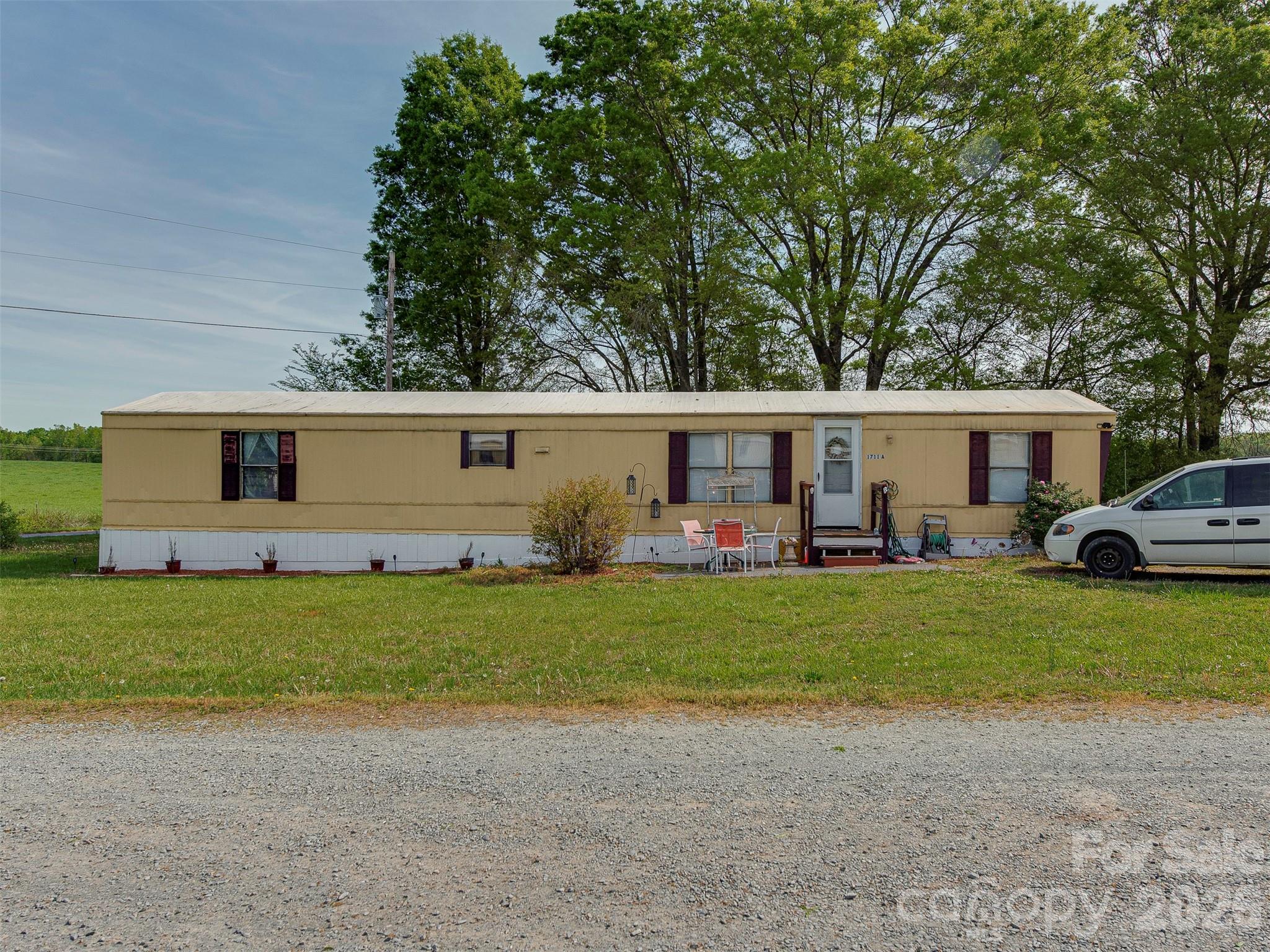 Eightplex+ at 1717 Roscoe Howey Road, Waxhaw, photo 12 of 20