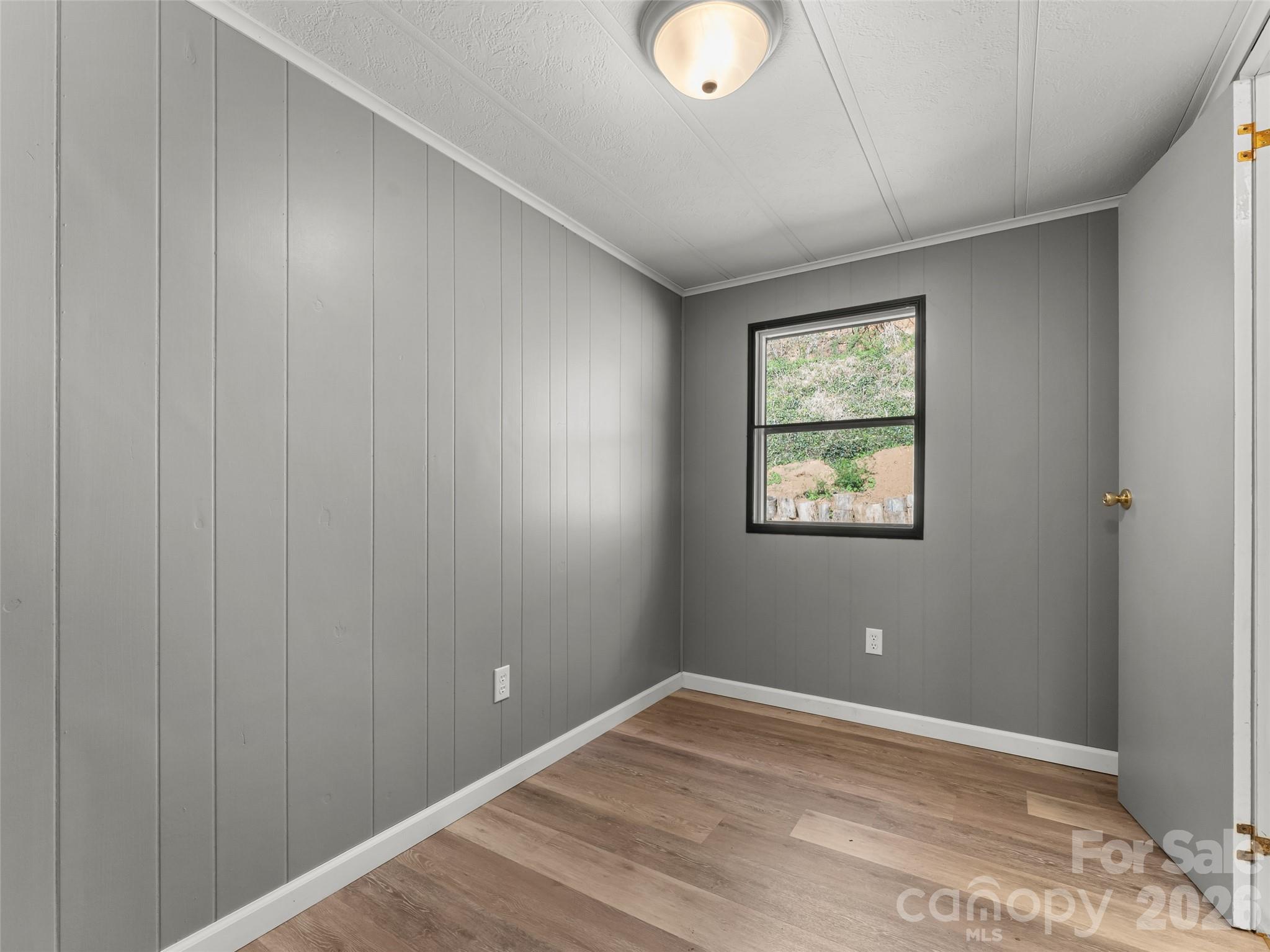Small Flex Room connected to second Bathroom - 40 Morning Dove Lane, Flat Rock