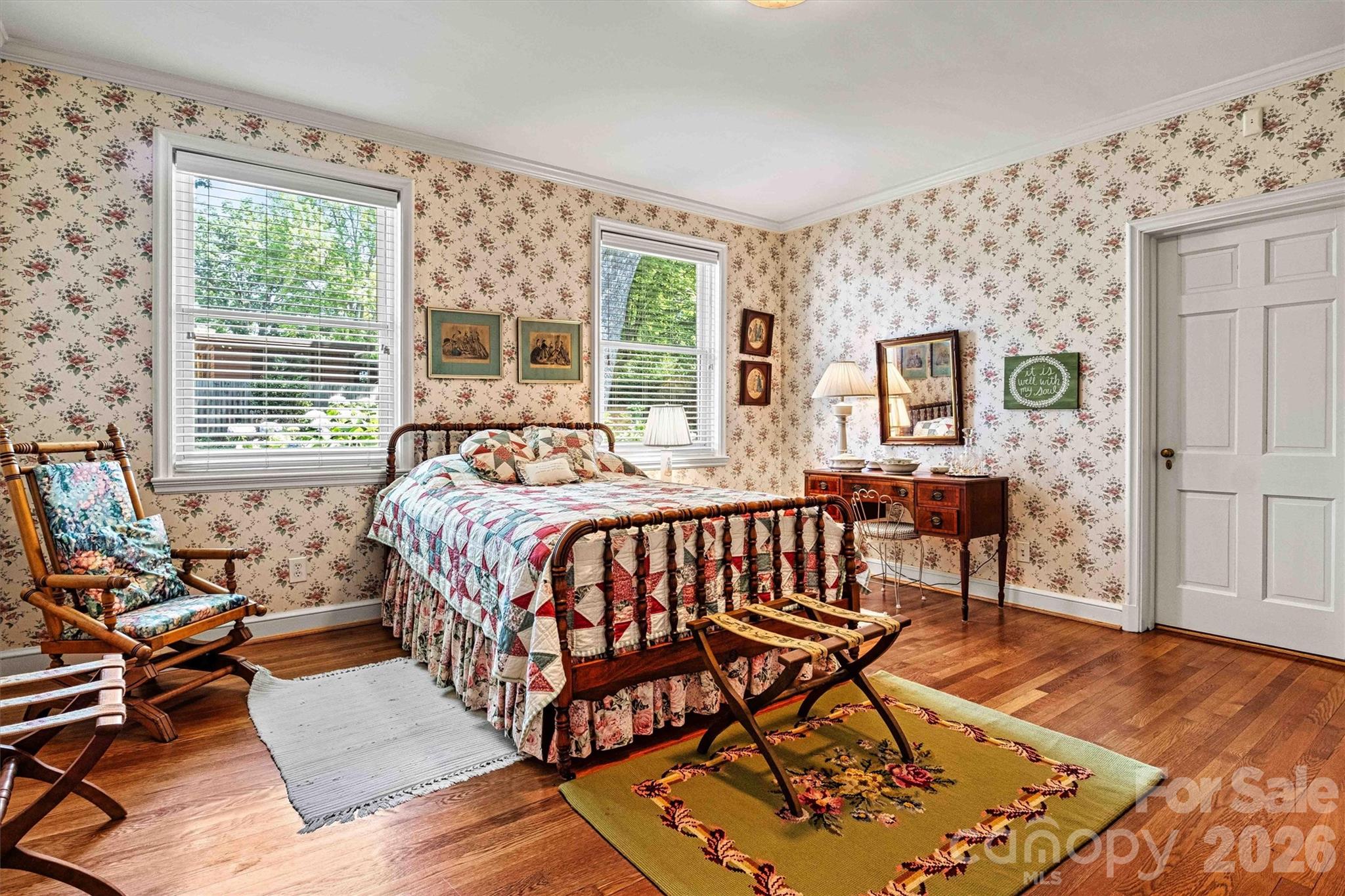 Rear Bedroom/Ensuite Entry View - 842 North Center Street, Hickory