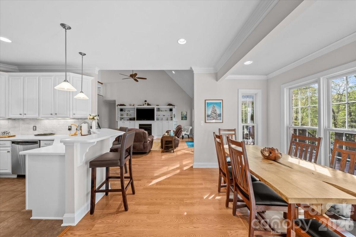 Single Family Residence at 135 Harbor Drive W, Lexington, photo 21 of 48