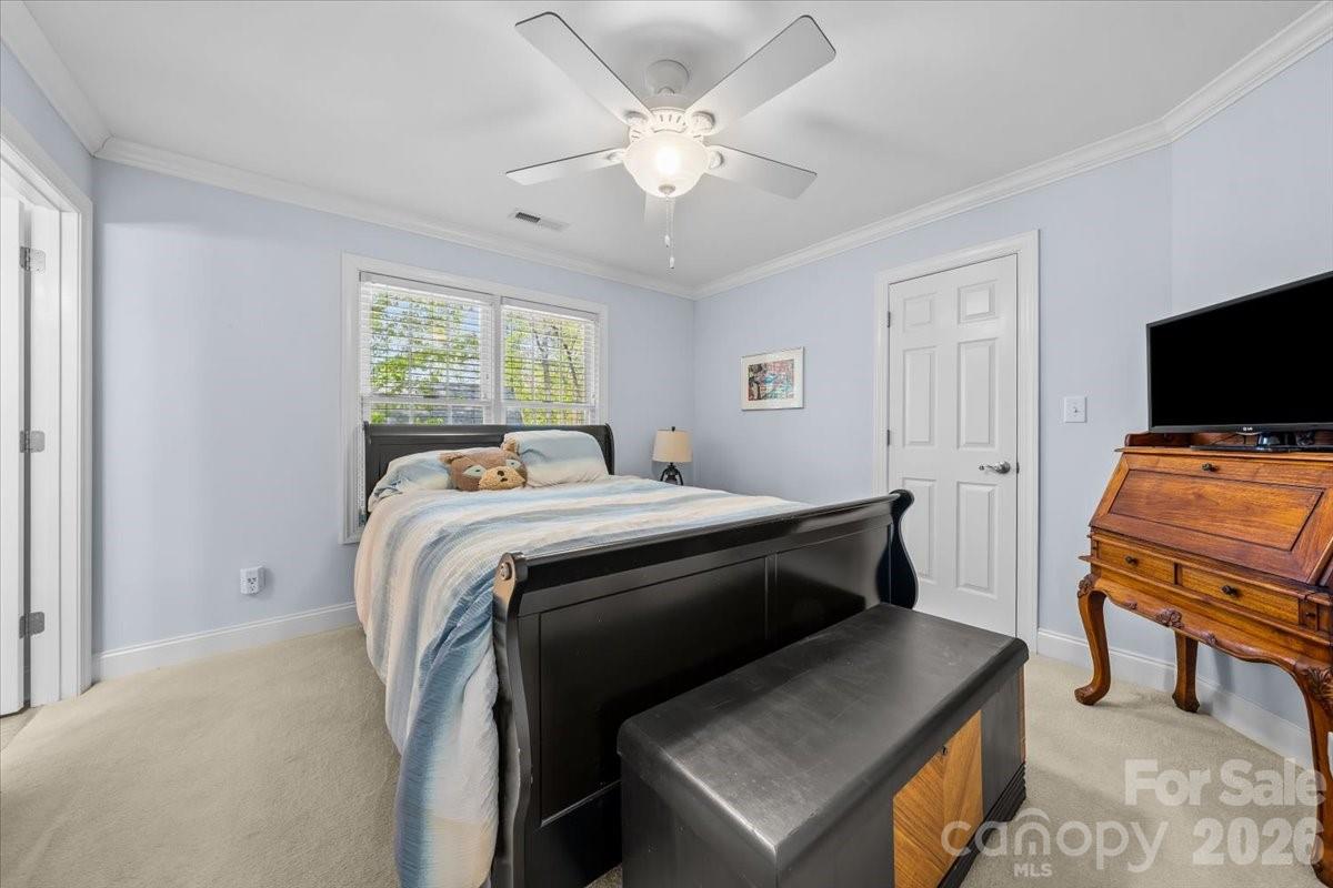 Single Family Residence at 135 Harbor Drive W, Lexington, photo 35 of 48