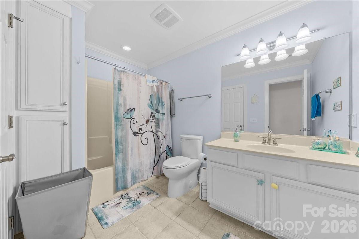 Single Family Residence at 135 Harbor Drive W, Lexington, photo 38 of 48
