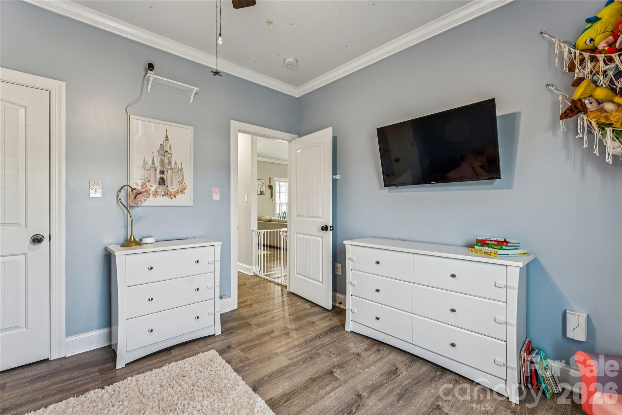 Single Family Residence at 105 E Dundee Court, Statesville, photo 17 of 35