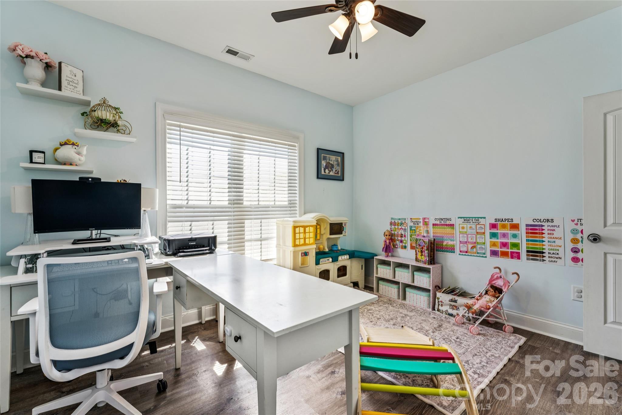 Single Family Residence at 105 E Dundee Court, Statesville, photo 19 of 35