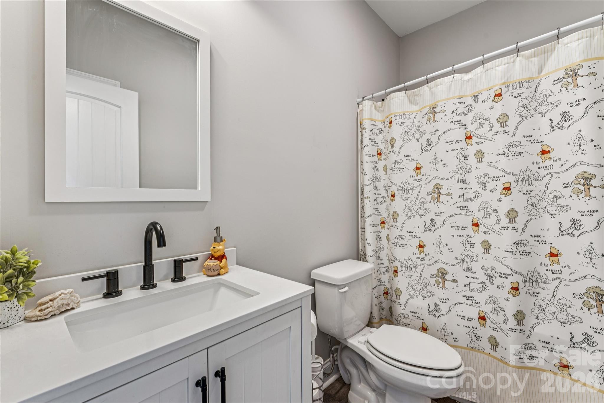 Single Family Residence at 105 E Dundee Court, Statesville, photo 20 of 35