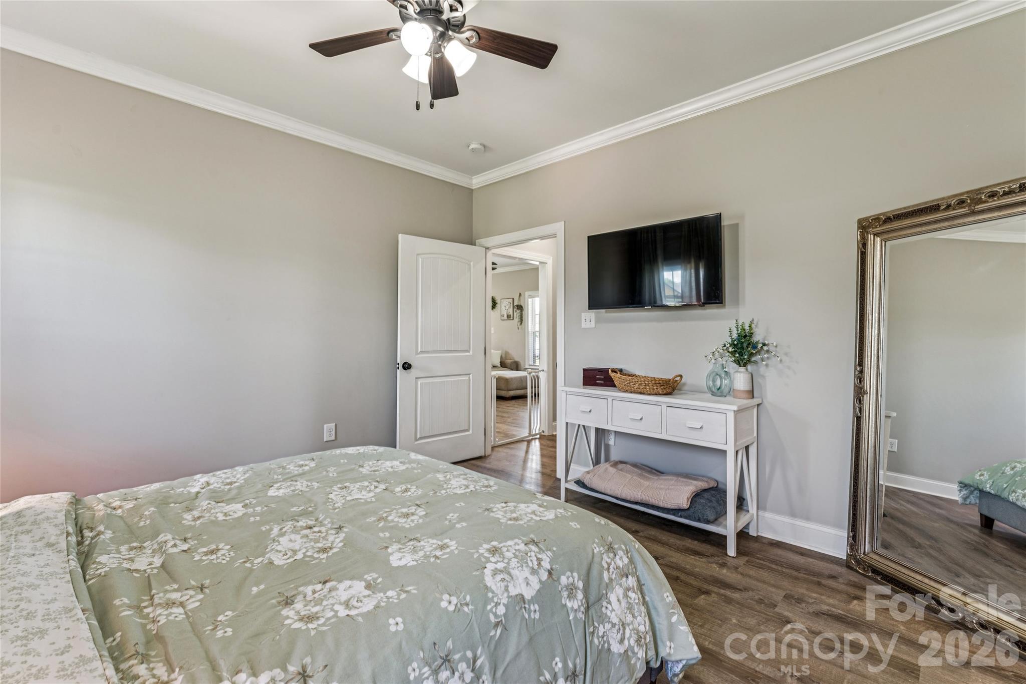 Single Family Residence at 105 E Dundee Court, Statesville, photo 27 of 35