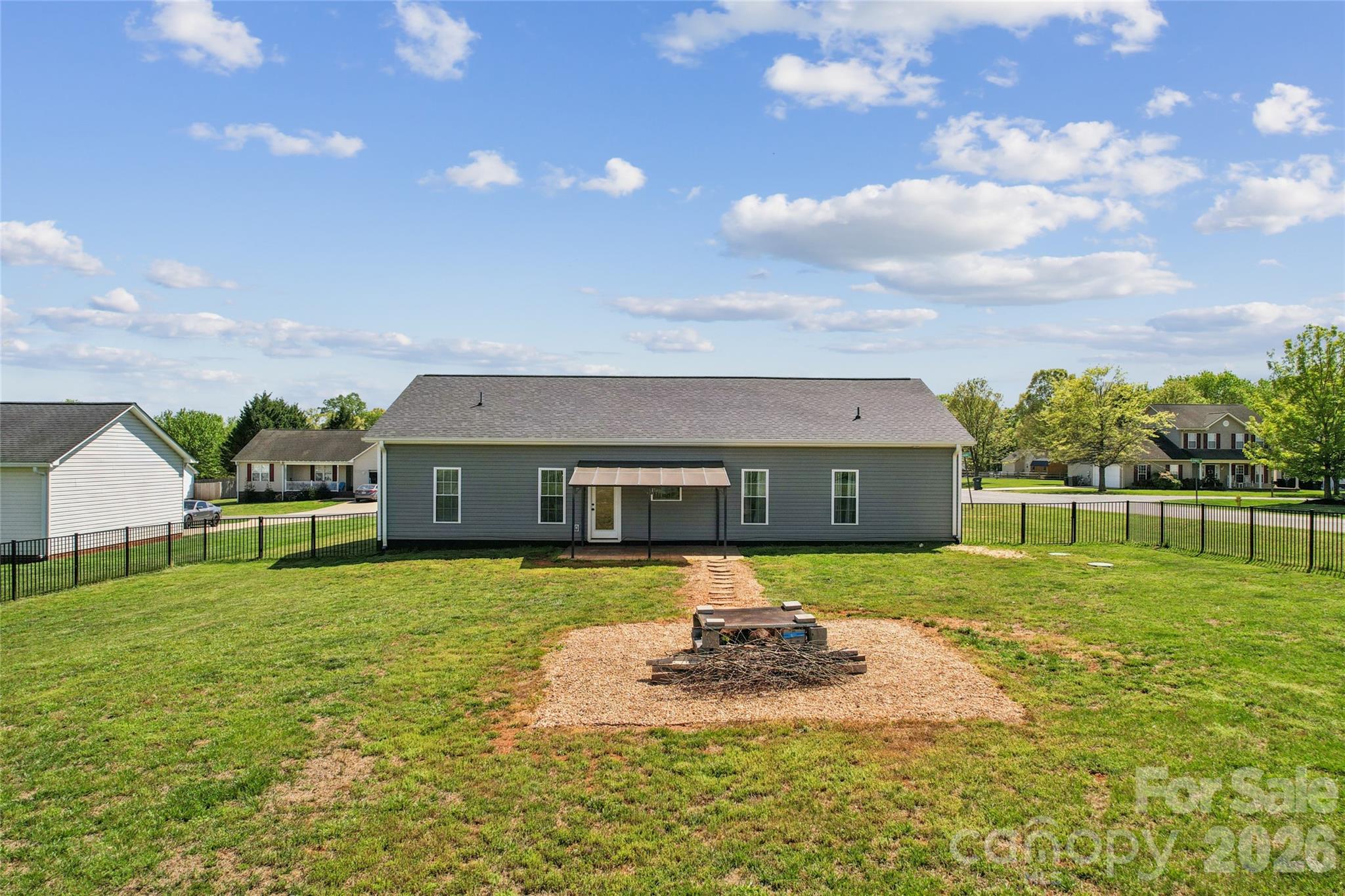 Single Family Residence at 105 E Dundee Court, Statesville, photo 34 of 35