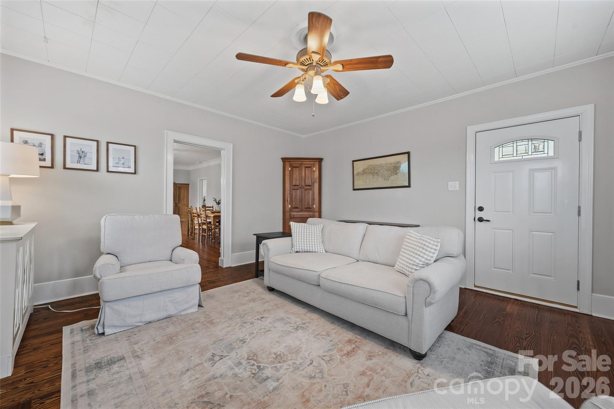 Single Family Residence at 411 Williamson Street, Fort Mill, photo 6 of 40
