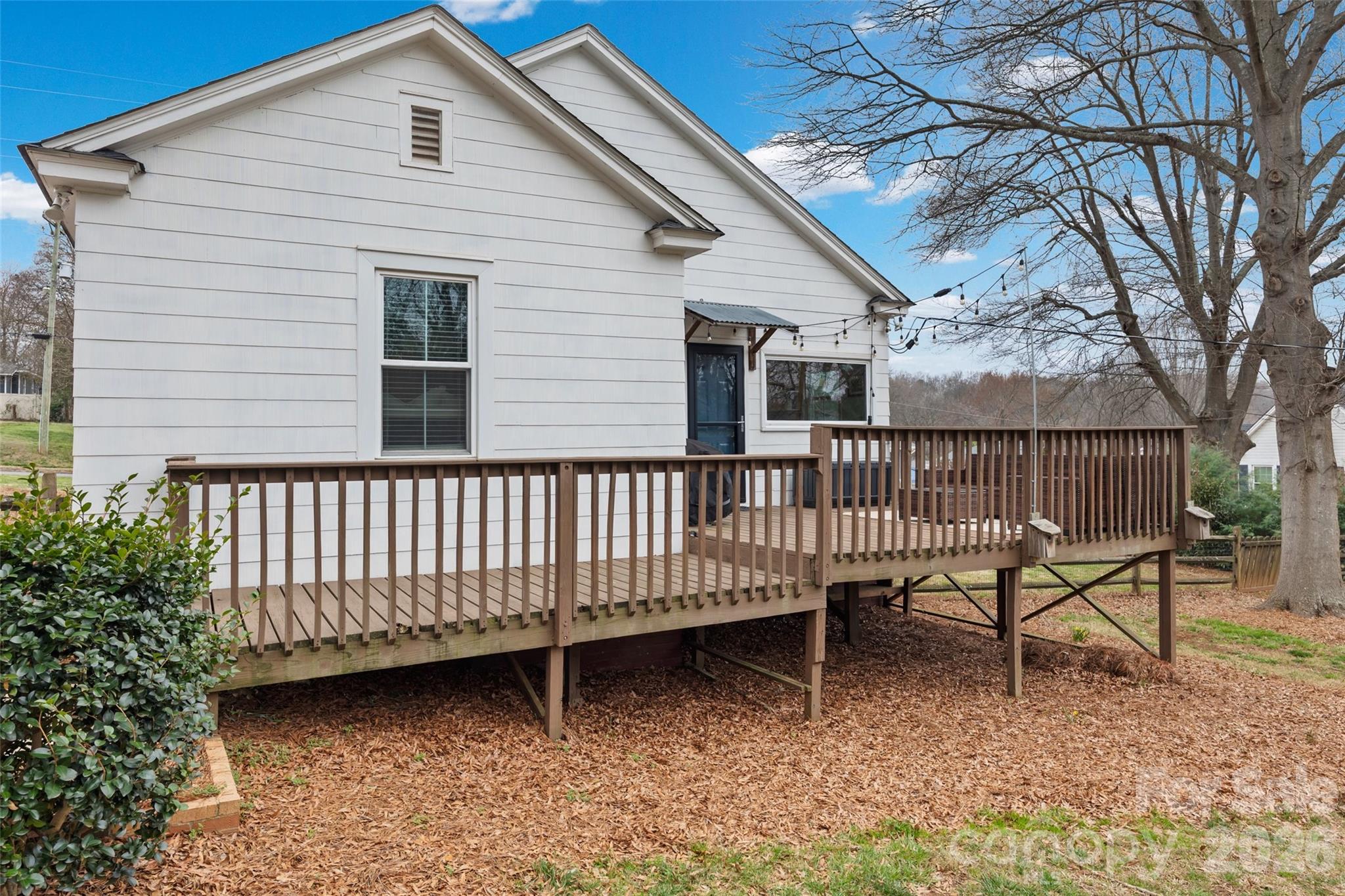 Single Family Residence at 411 Williamson Street, Fort Mill, photo 29 of 40