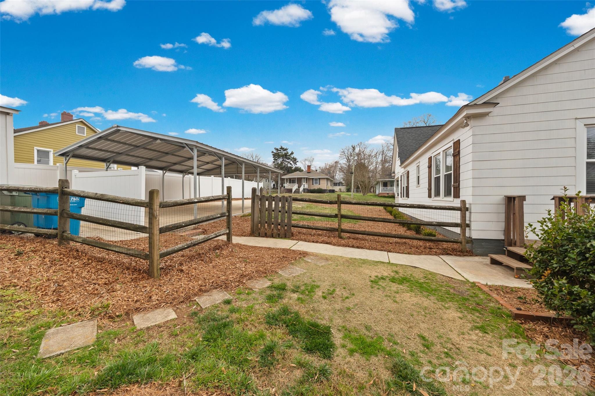 Single Family Residence at 411 Williamson Street, Fort Mill, photo 35 of 40