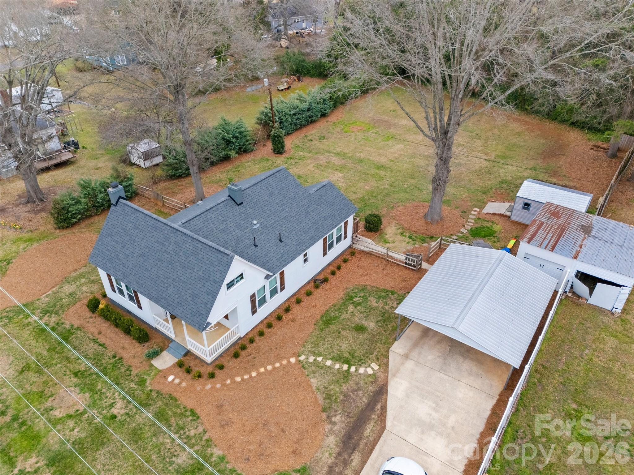 Single Family Residence at 411 Williamson Street, Fort Mill, photo 36 of 40