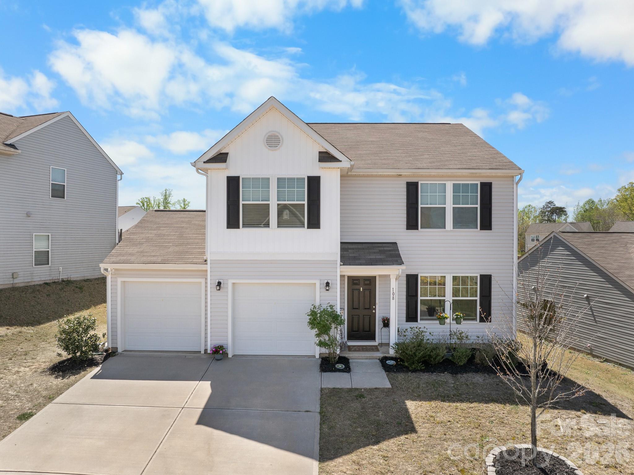 Single Family Residence at 108 Galley Lane, Statesville, photo 2 of 40