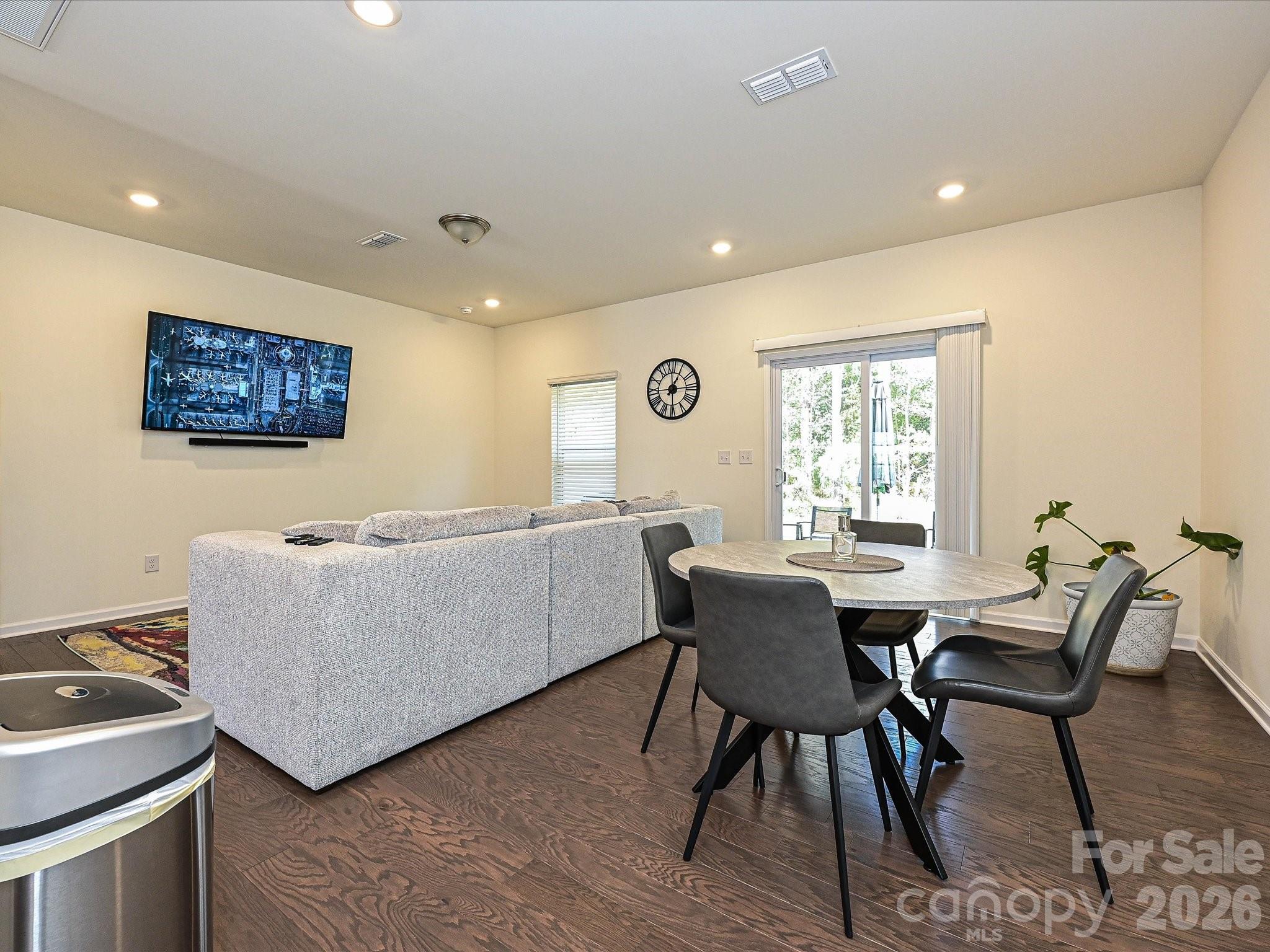 Townhouse at 348 abington Street, Matthews, photo 4 of 11