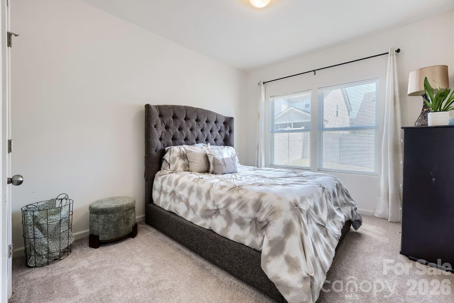 Guest bed on main level - 7004 Duncan Acres Drive, Belmont