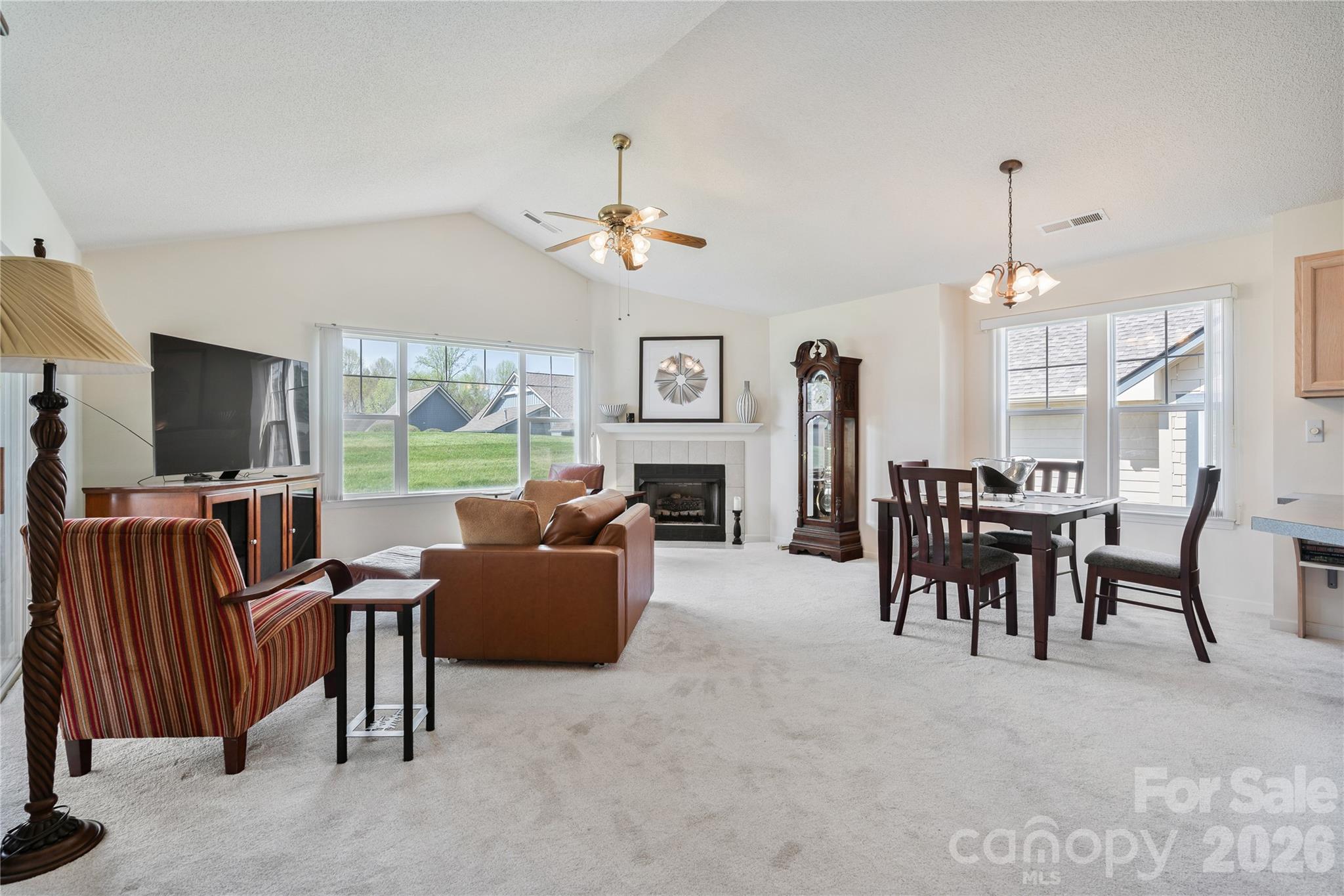 open living room - 47 Barn Owl Way, Hendersonville