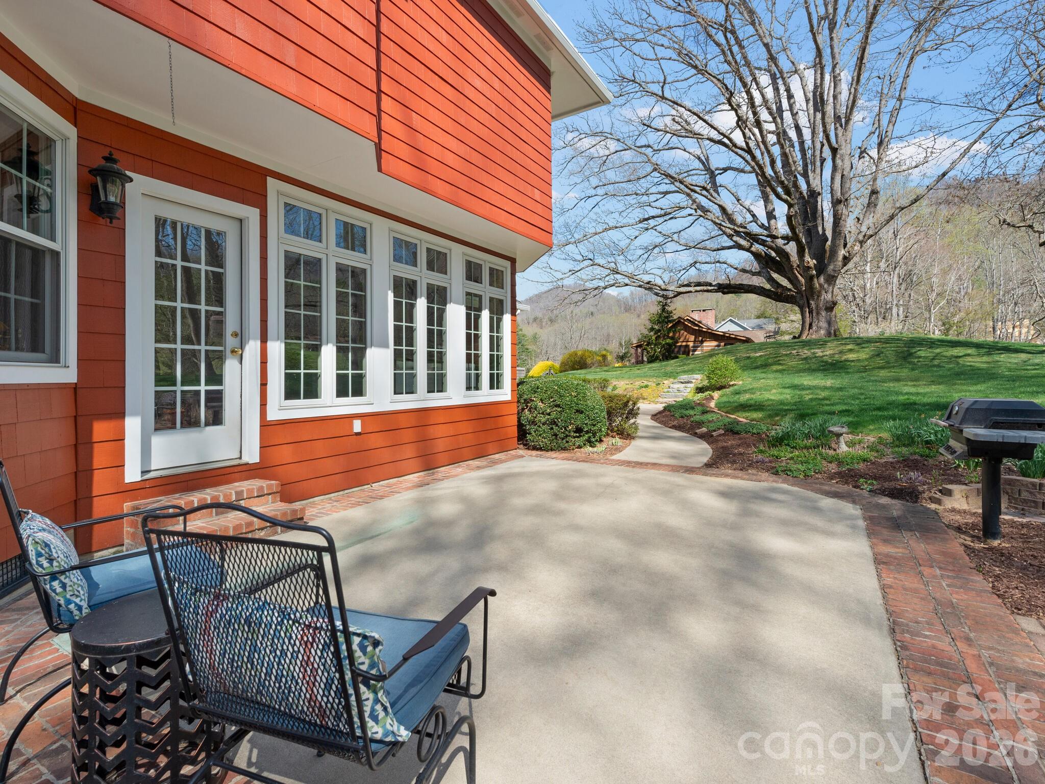 Patio leading to Pavilion - 223 Fairway Terrace, Canton