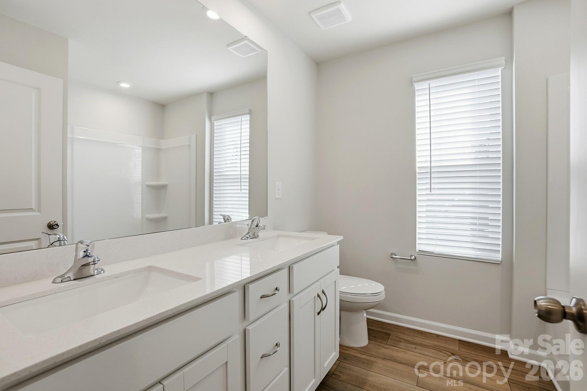 Bath 2 upstairs - 2647 Tillman Street, Monroe
