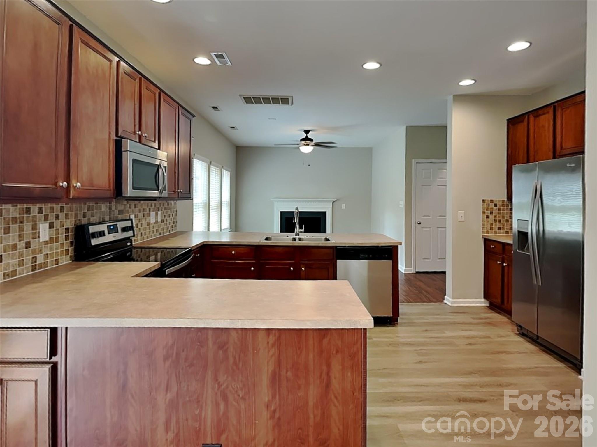 Single Family Residence at 4208 Lawrence Daniel Drive, Matthews, photo 3 of 18