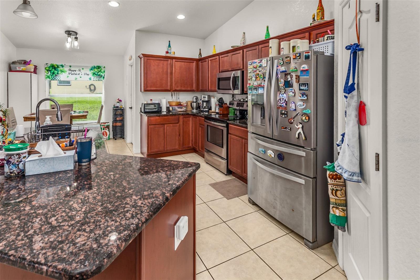 Single Family Residence at 215 CAPTAIN HOOK WAY, DAVENPORT, photo 2 of 25