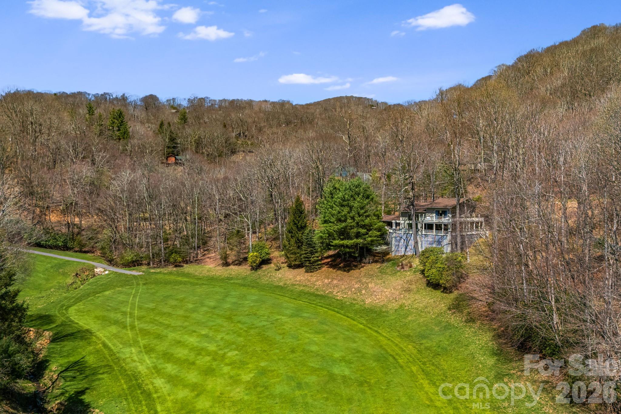 Location 13 Fairway - 326 El Miner Drive, Mars Hill