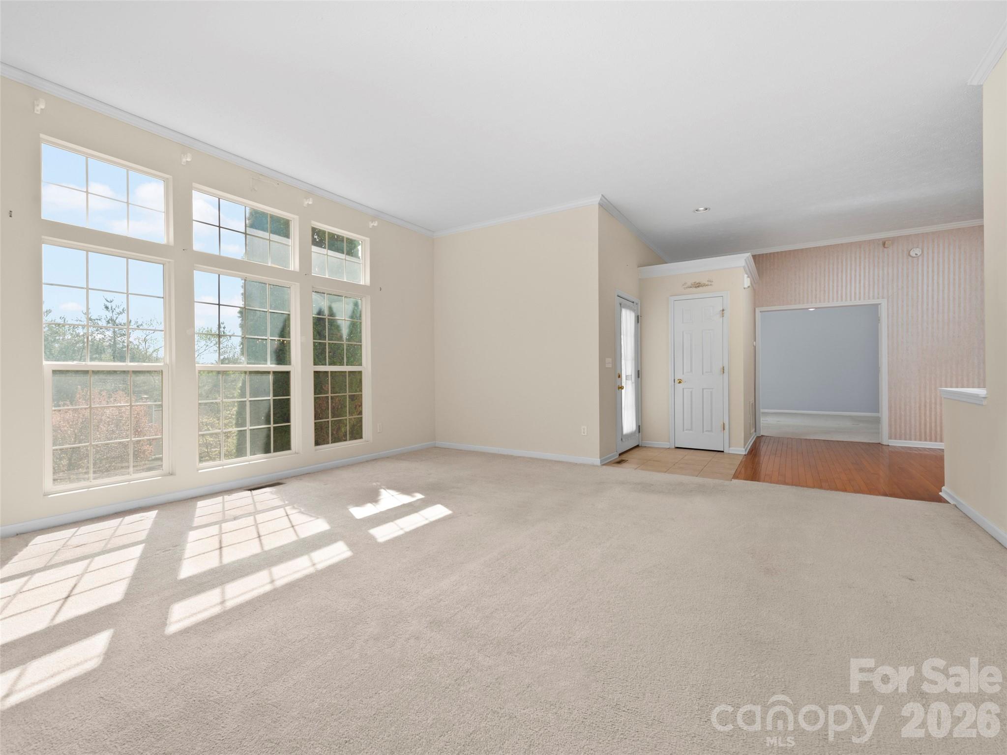 Single Family Residence at 21 Old Applewood Lane, Hendersonville, photo 24 of 26